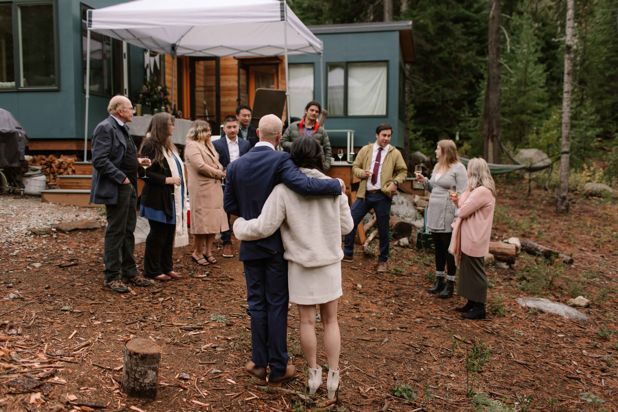 socal-san-diego-southern-california-elopement-small-wedding-outdoor-forest-mountains-waterfall-ceremony-leavenworth-washington-photographer-15.jpg