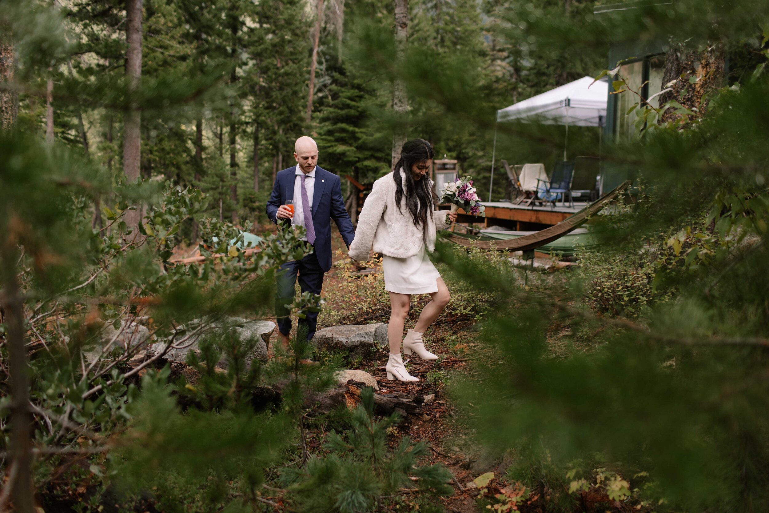 socal-san-diego-southern-california-elopement-small-wedding-outdoor-forest-mountains-waterfall-ceremony-leavenworth-washington-photographer-62.jpg