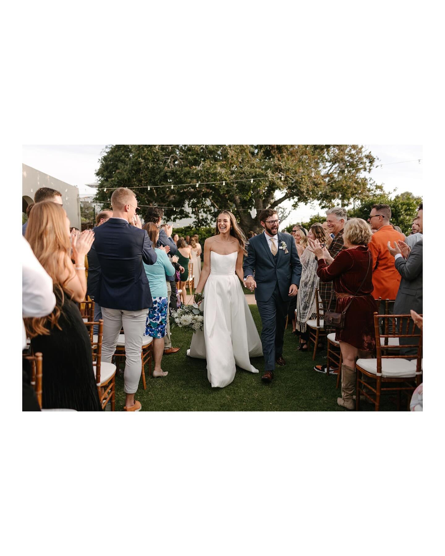 A very very small handful of my favorite images from Coral + Brian&rsquo;s La Jolla wedding. 

10 slides with multiple photographs still isn&rsquo;t enough to share all the beauty, emotion, and joy of this day!!

@revealhairandmakeup
@continentalcate
