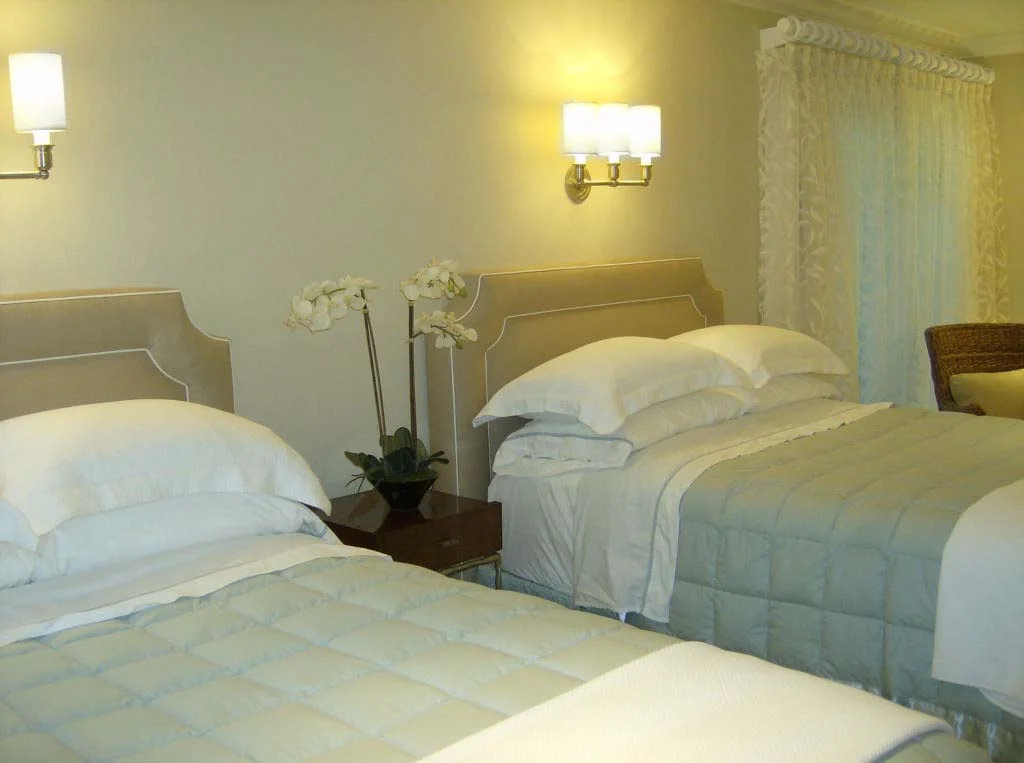 RRETOUCH GUEST BEDROOM.jpg