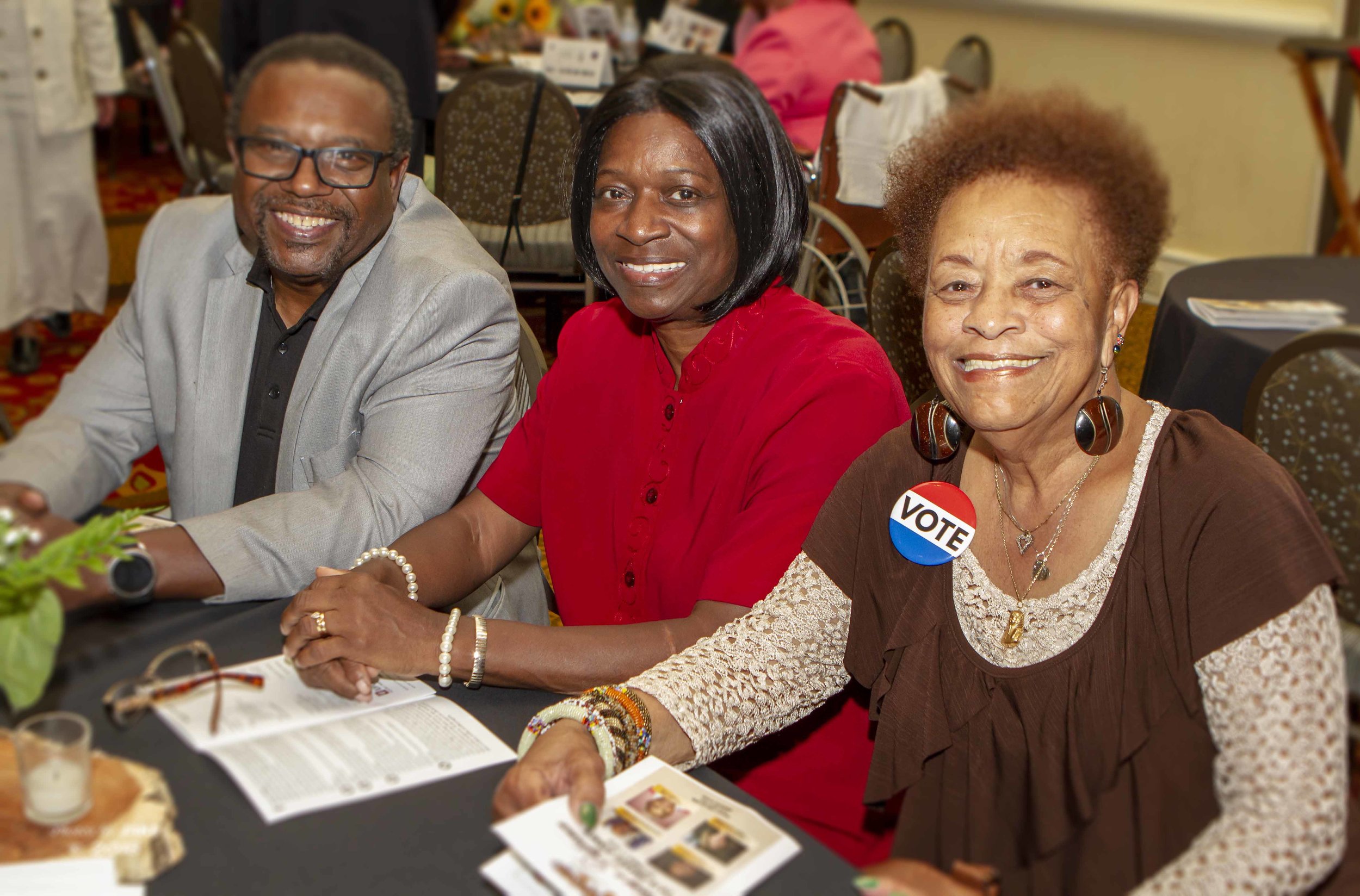 (r) 2016 Honoree Dr. Pat Payne