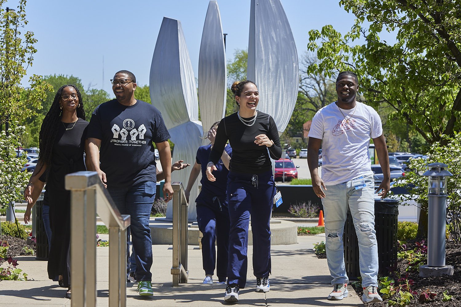 2024_05_08_MCW_MKE_Campus_Candids_0928.jpg