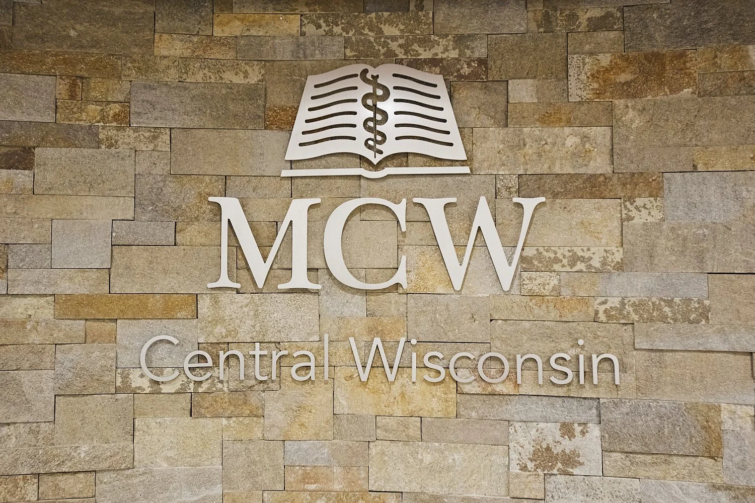 2024_05_14_MCW_Central_Candids_2932.jpg