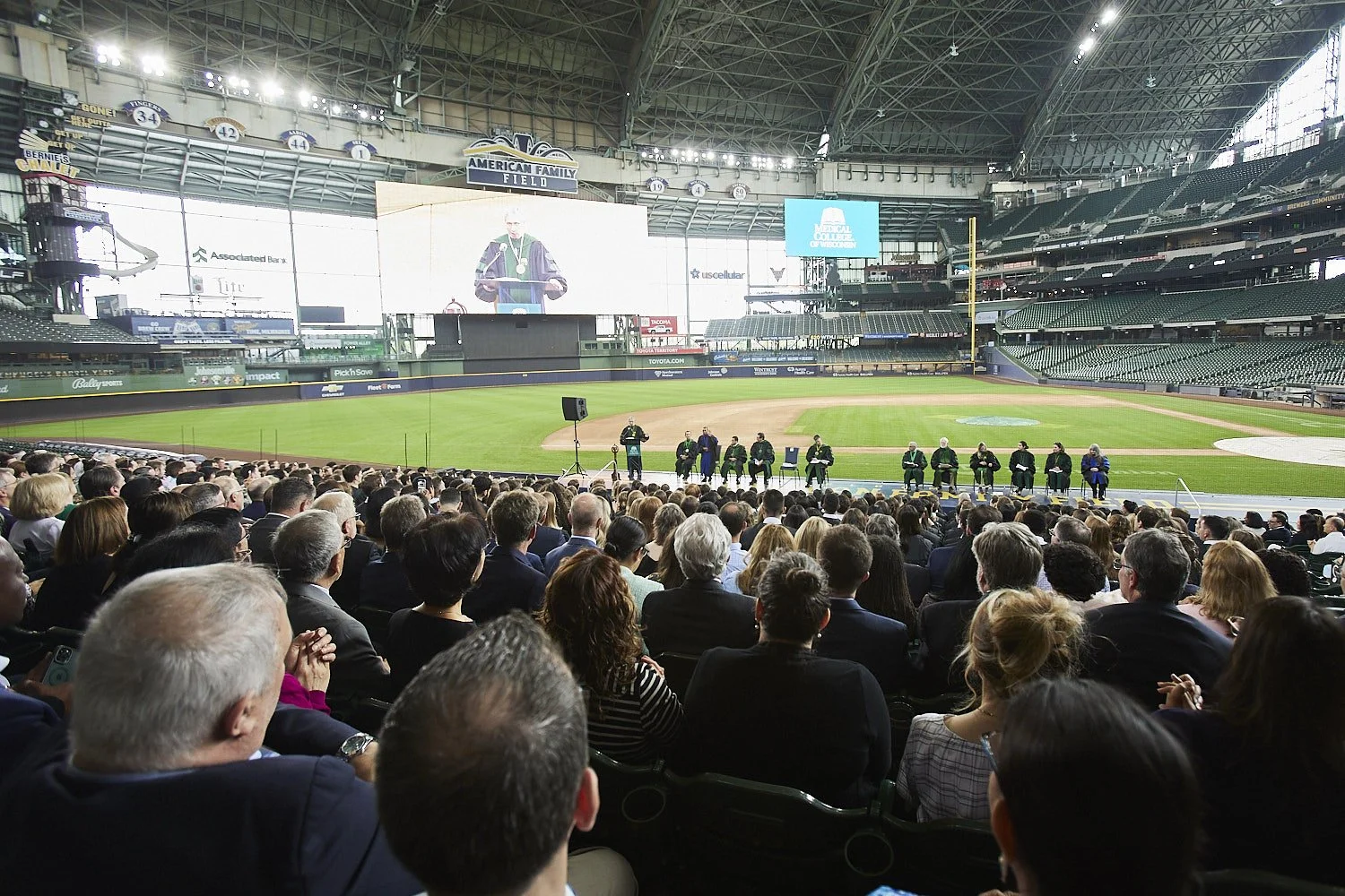 2024_05_16_MCW_AmFamHooding_0592.jpg
