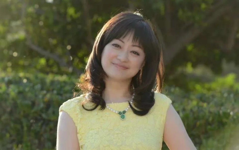 梅拉诺文化演艺特约主持人