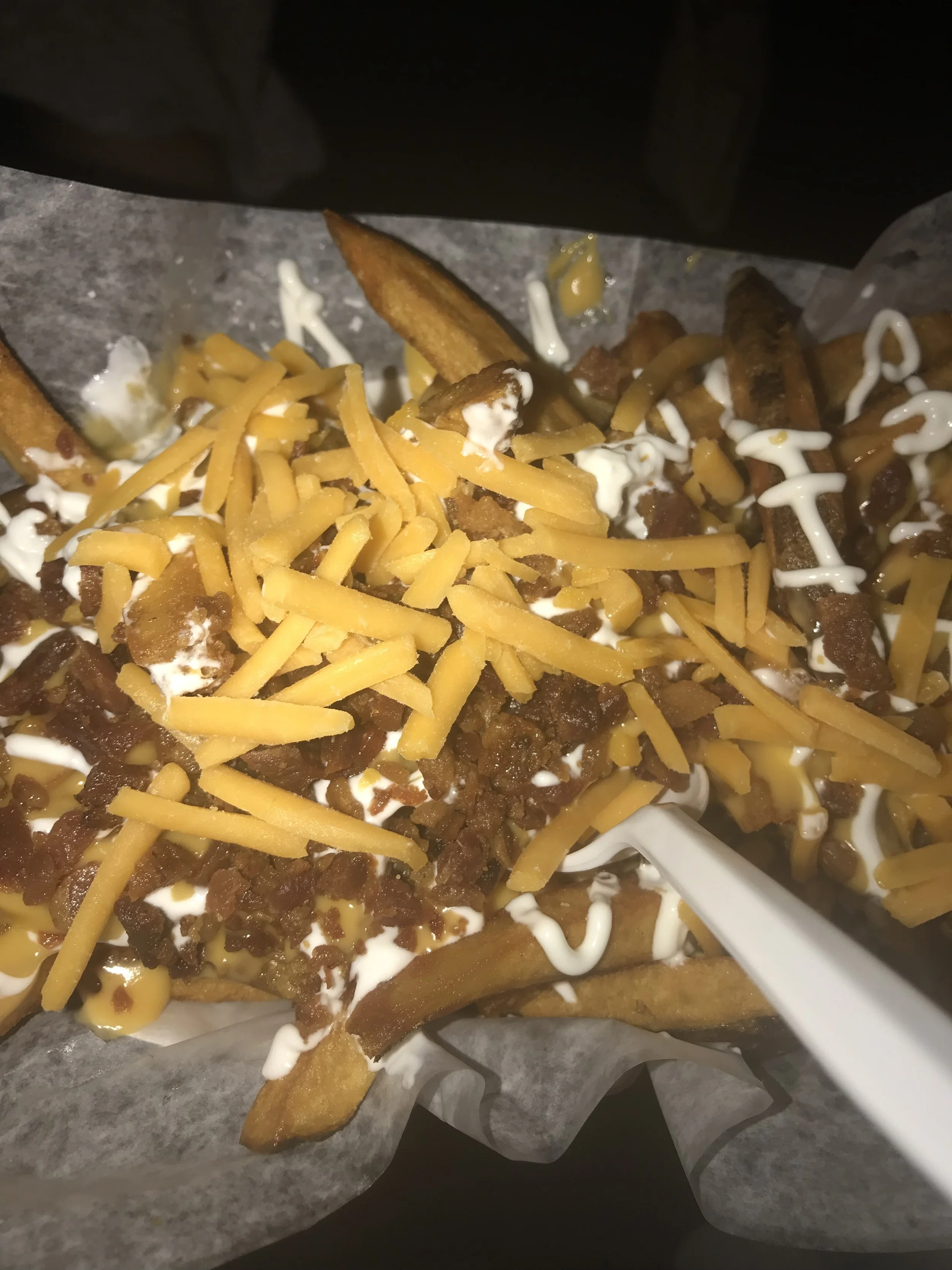 Obettys-Cheese-Fries.JPG