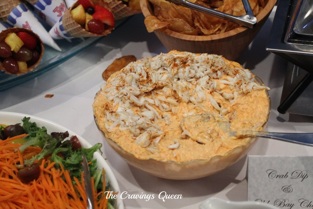 Riverwalk-Restaurant-crab-dip.JPG