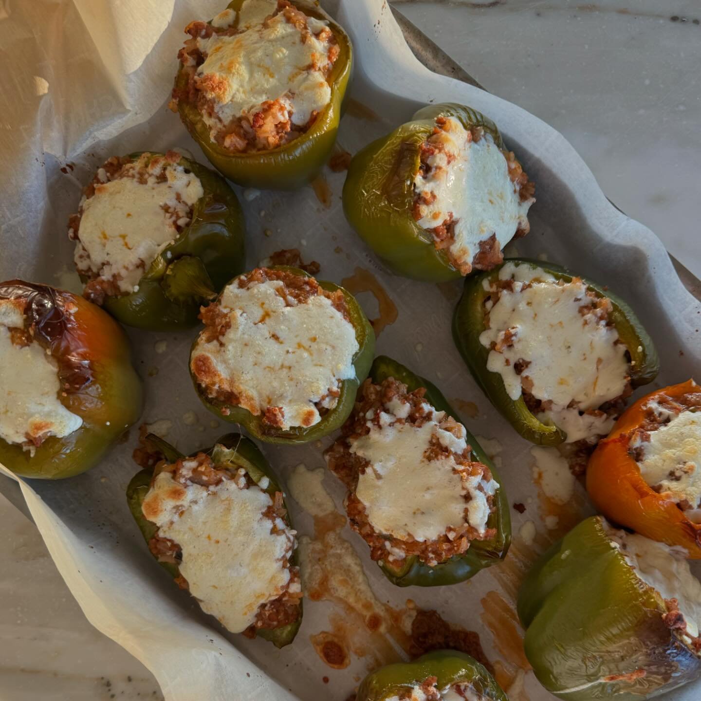 Weekend recipe inspiration: Stuffed Peppers👌🏻 All ingredients found at Big Rock. We used this recipe: https://www.onceuponachef.com/recipes/stuffed-peppers.html#tabrecipe from @onceuponachef

Are you cooking something different this weekend? Let us