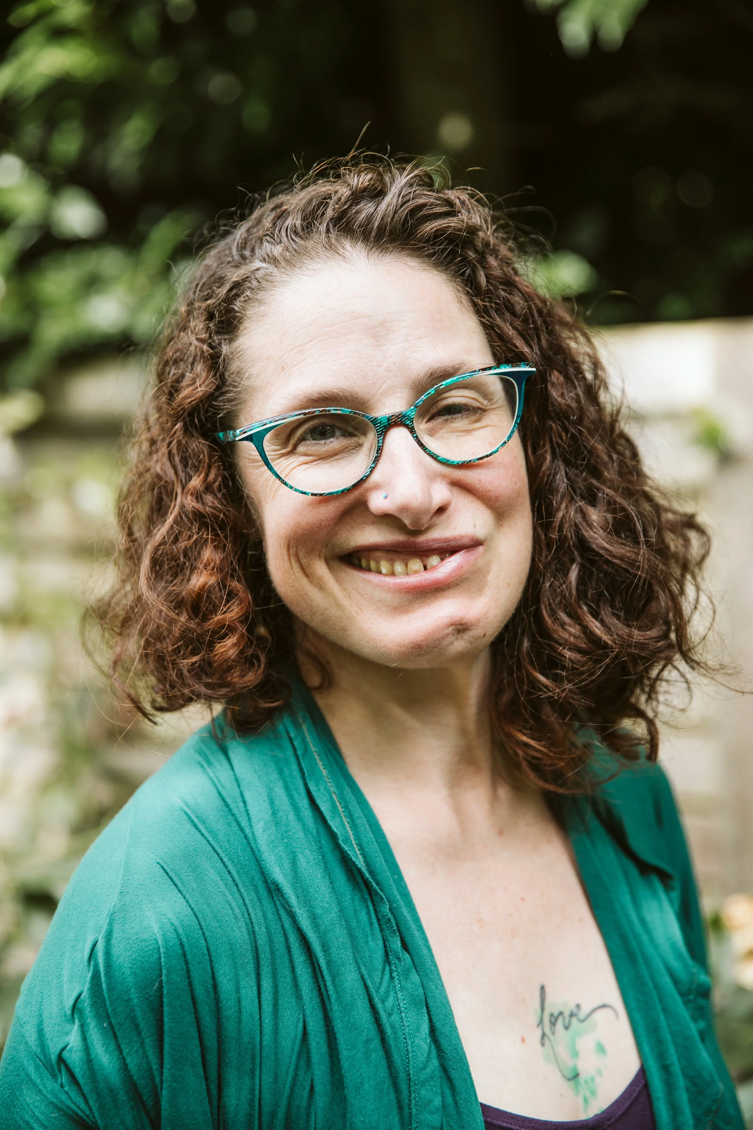 Kaeri Schaefer, Functionally-trained Family Medicine MD, Body Interpreter, Medical Guide, &amp; Embodied Anatomy Educator