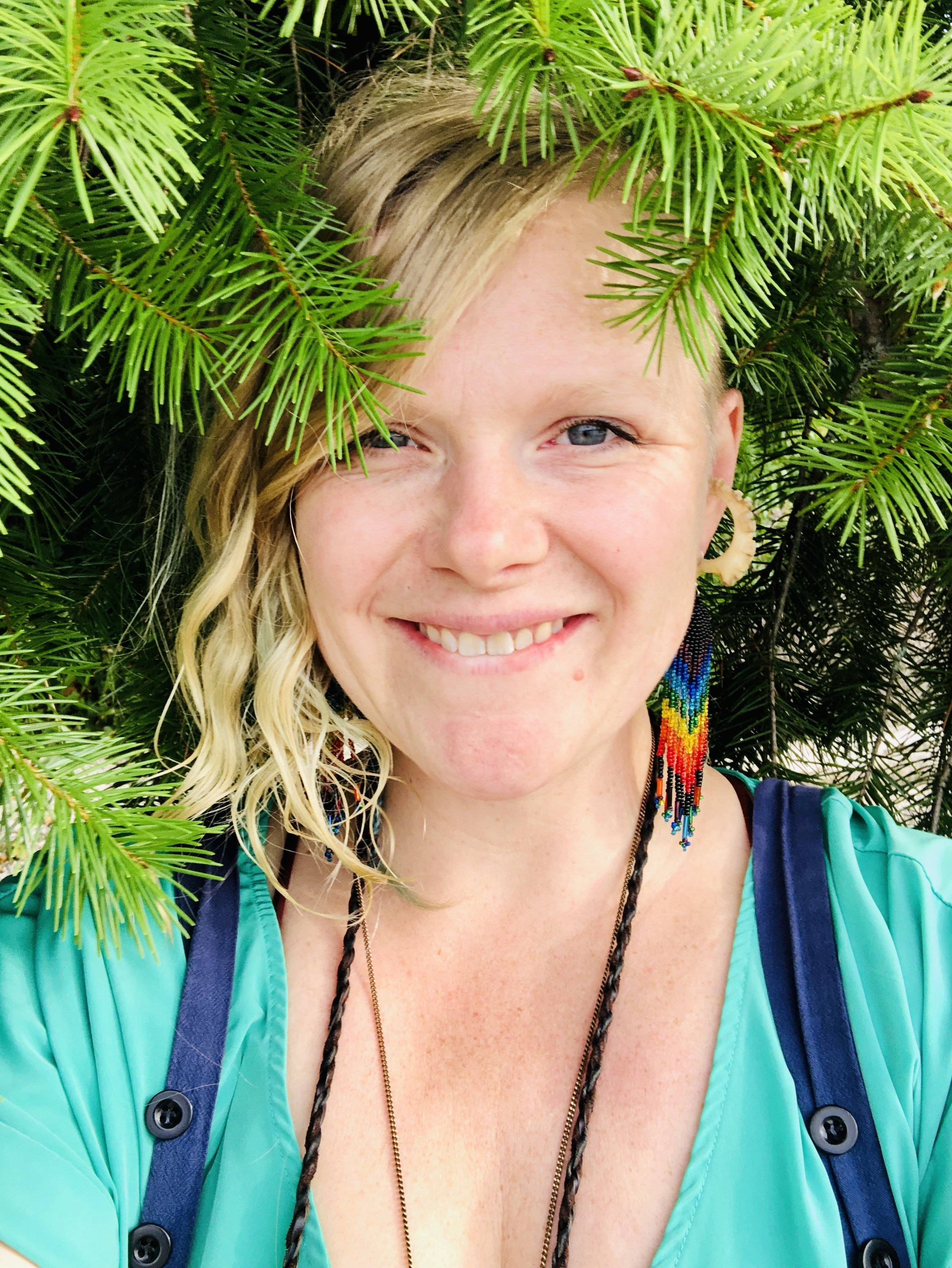 Caitlin Pearl O'Quinn, Magical Mentor, Rainbow Resourceress, Creative Community Builder &amp; Dream Realizer