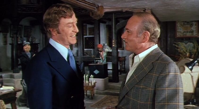 Michael Caine and Lawrence Olivier in Slueth.