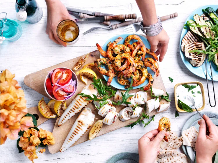 Spicy prawns with tzatziki