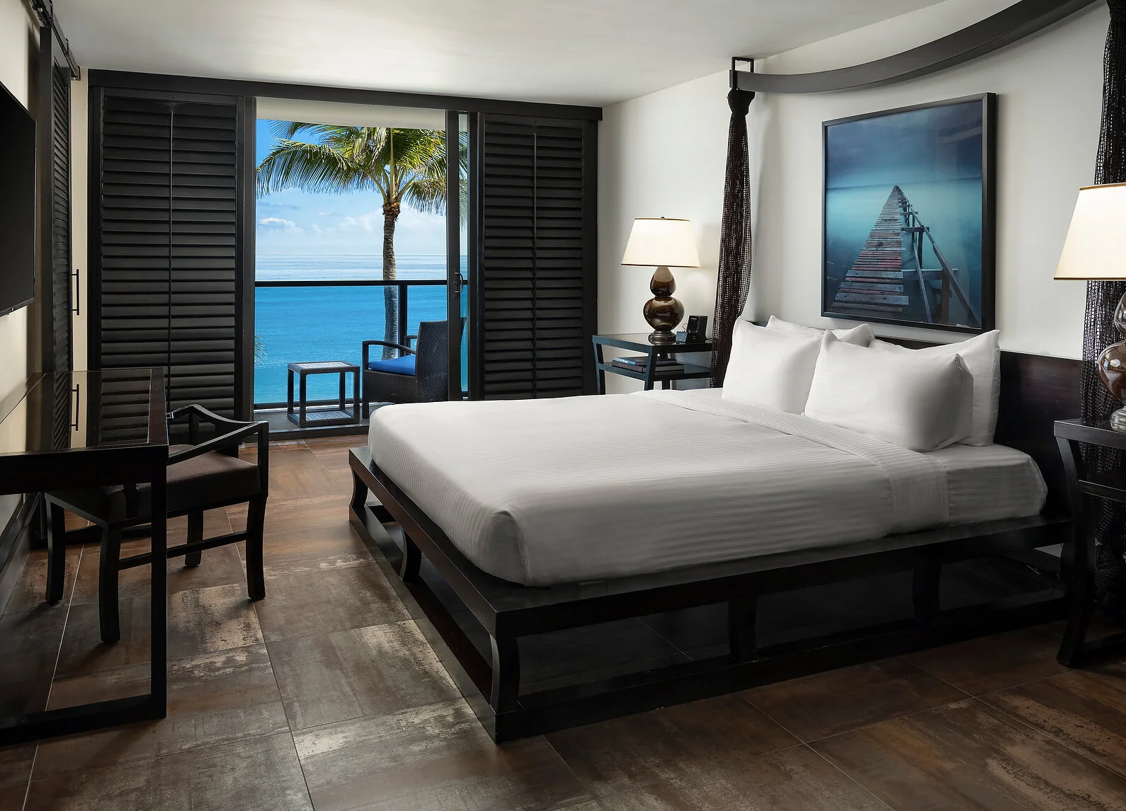palm beach 415 ofst bedroom-2.JPG