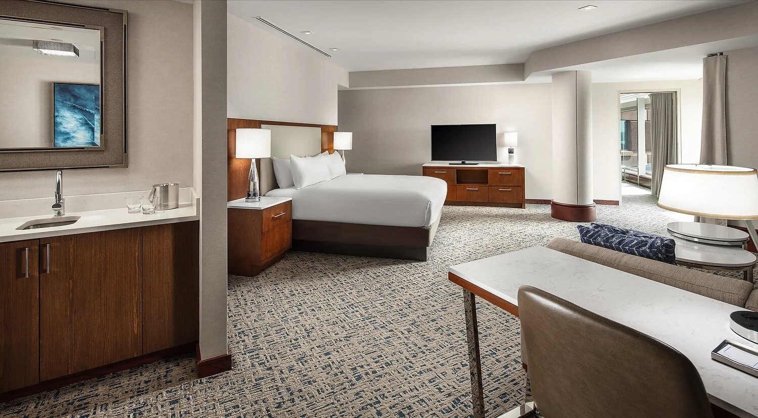 boston 1082 king bedroom 65-2.JPG