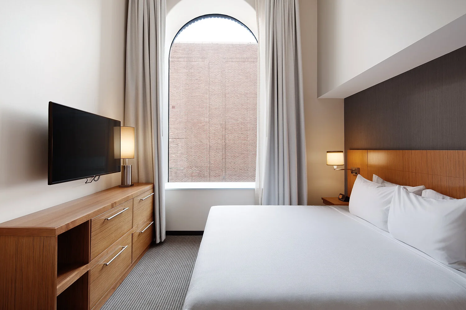 presidential suite bedroom.JPG