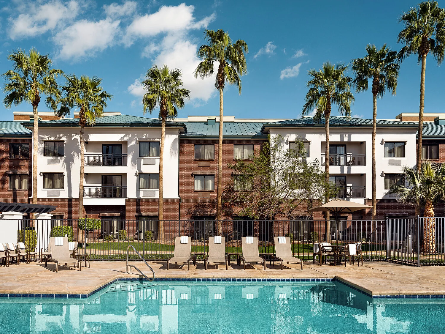 Tempe Courtyard Marriott 9-2A.JPG