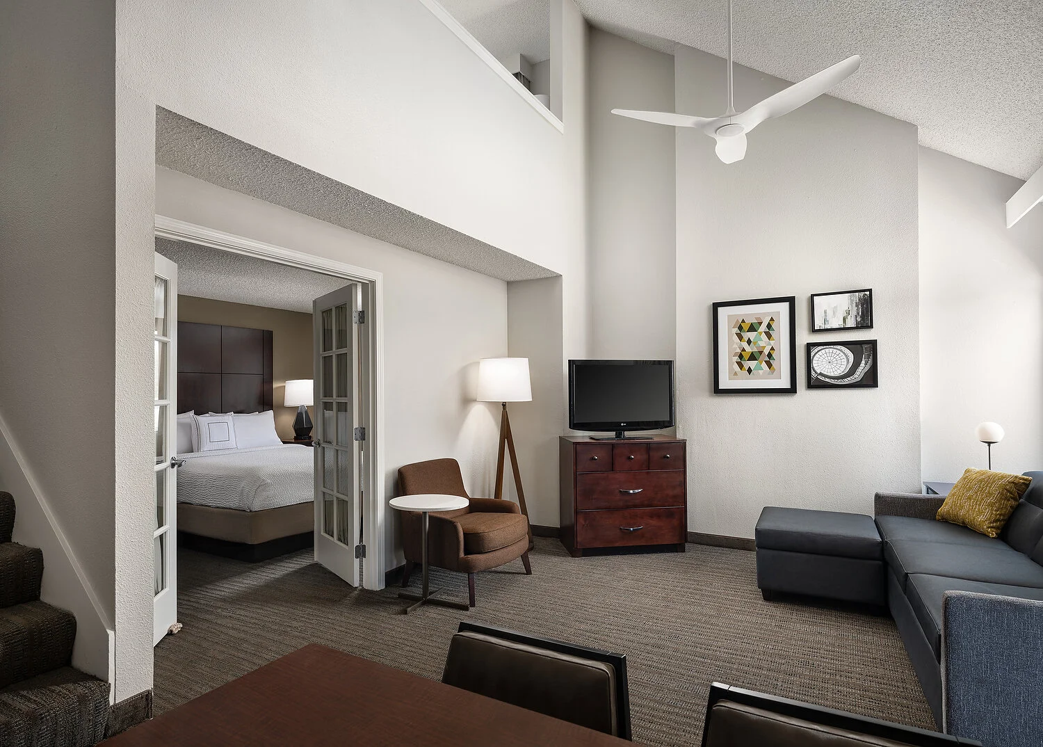 Residence Inn lynwood two bedroom suite 1290.JPG