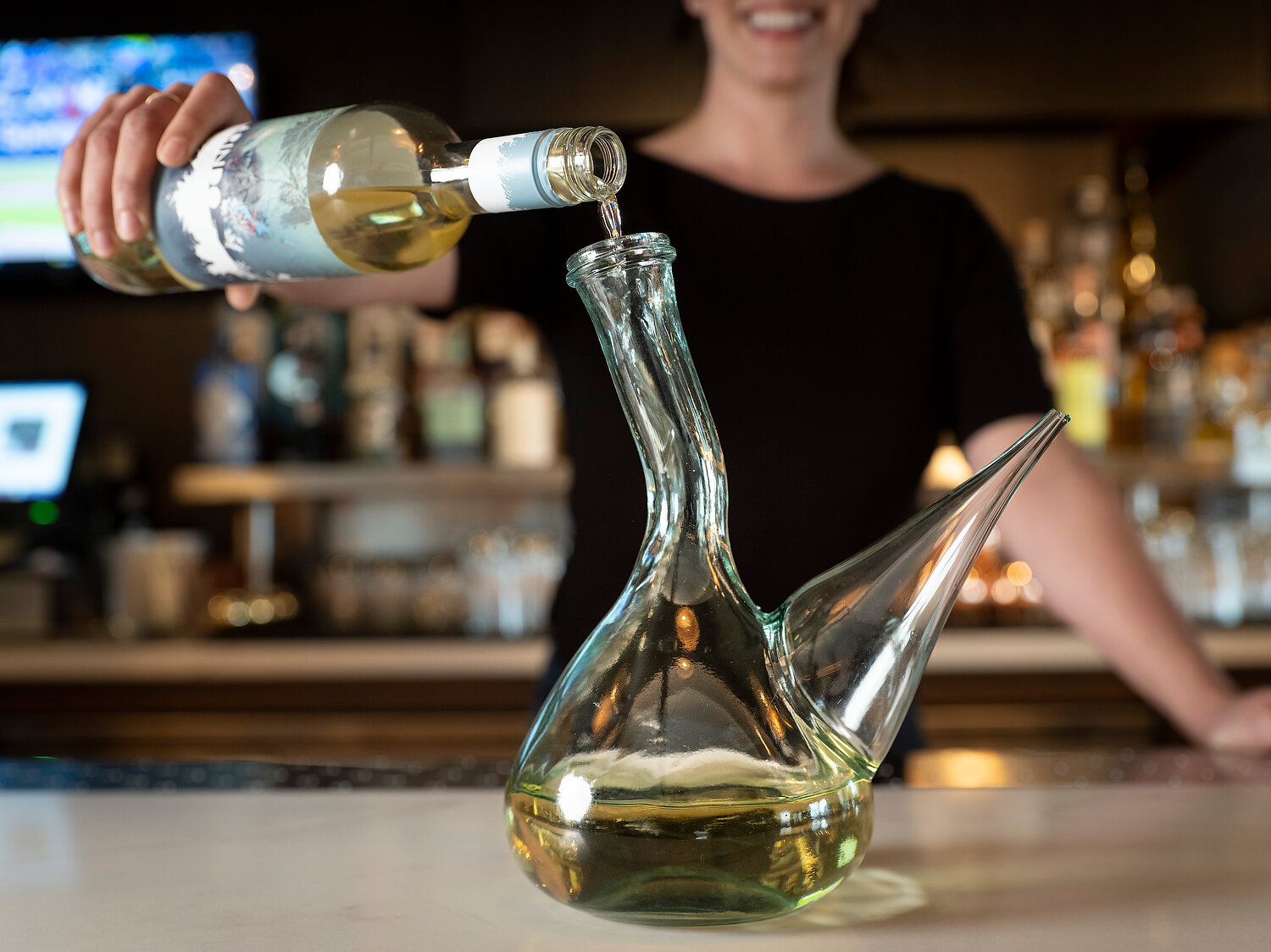 AC bar porron pour 1.JPG