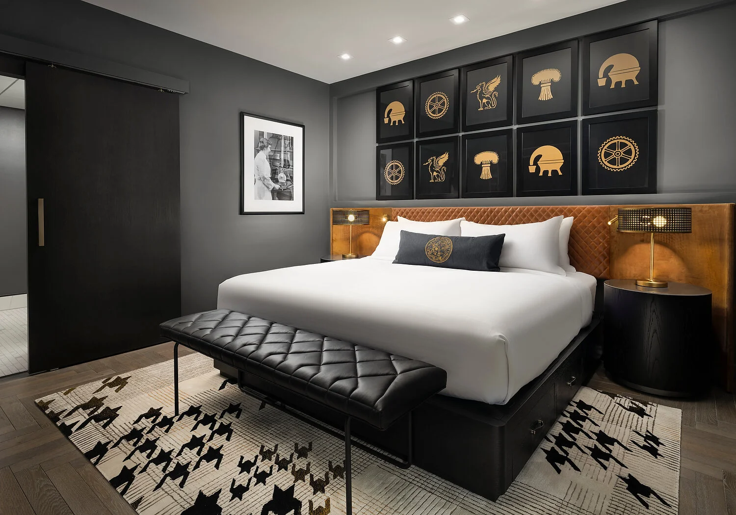 Union Club Hotel presidential bedroom.JPG