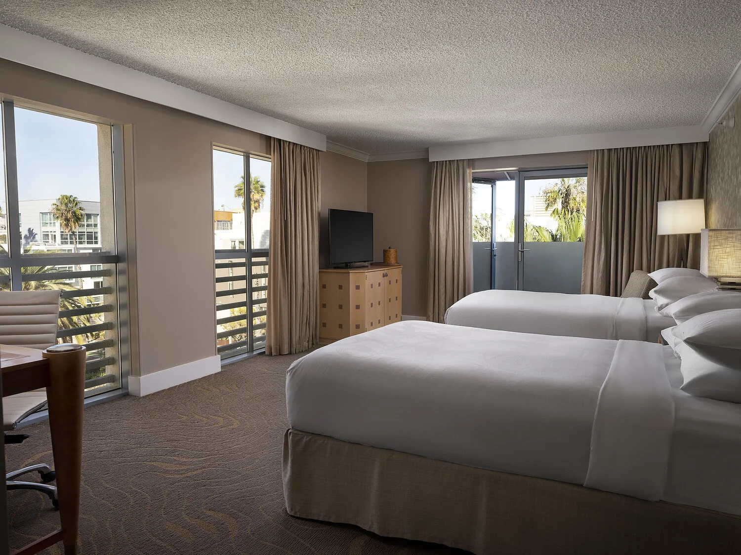 Santa Monica JW double rooom.tif3A.JPG