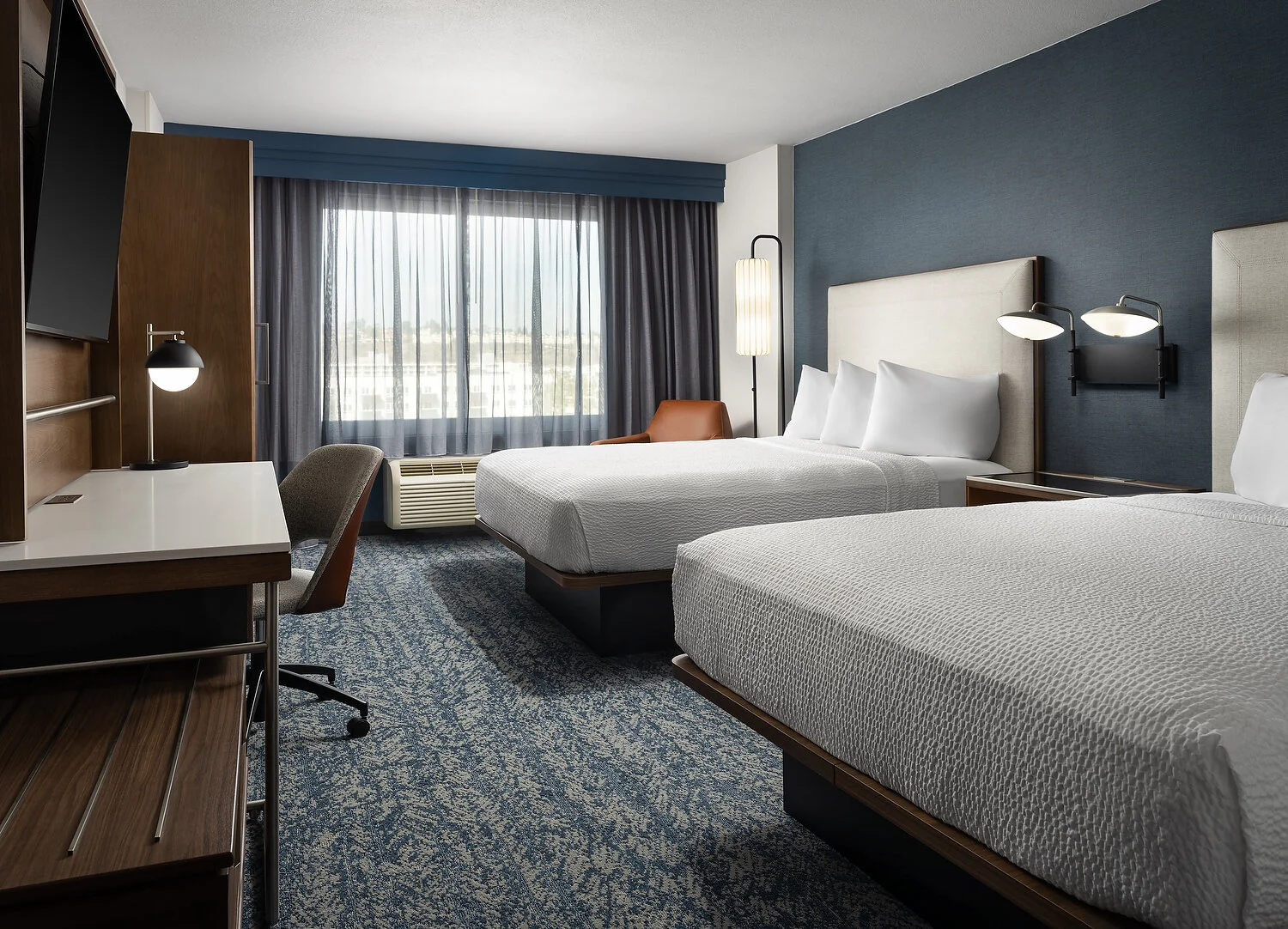 Courtyard San Diego 1022 bedroom.JPG