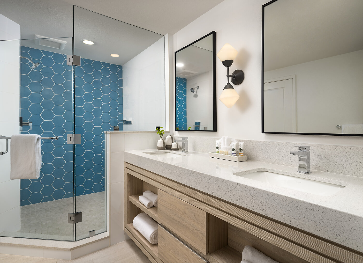 Puerto Rico HRC one bedroom bathroomA.JPG