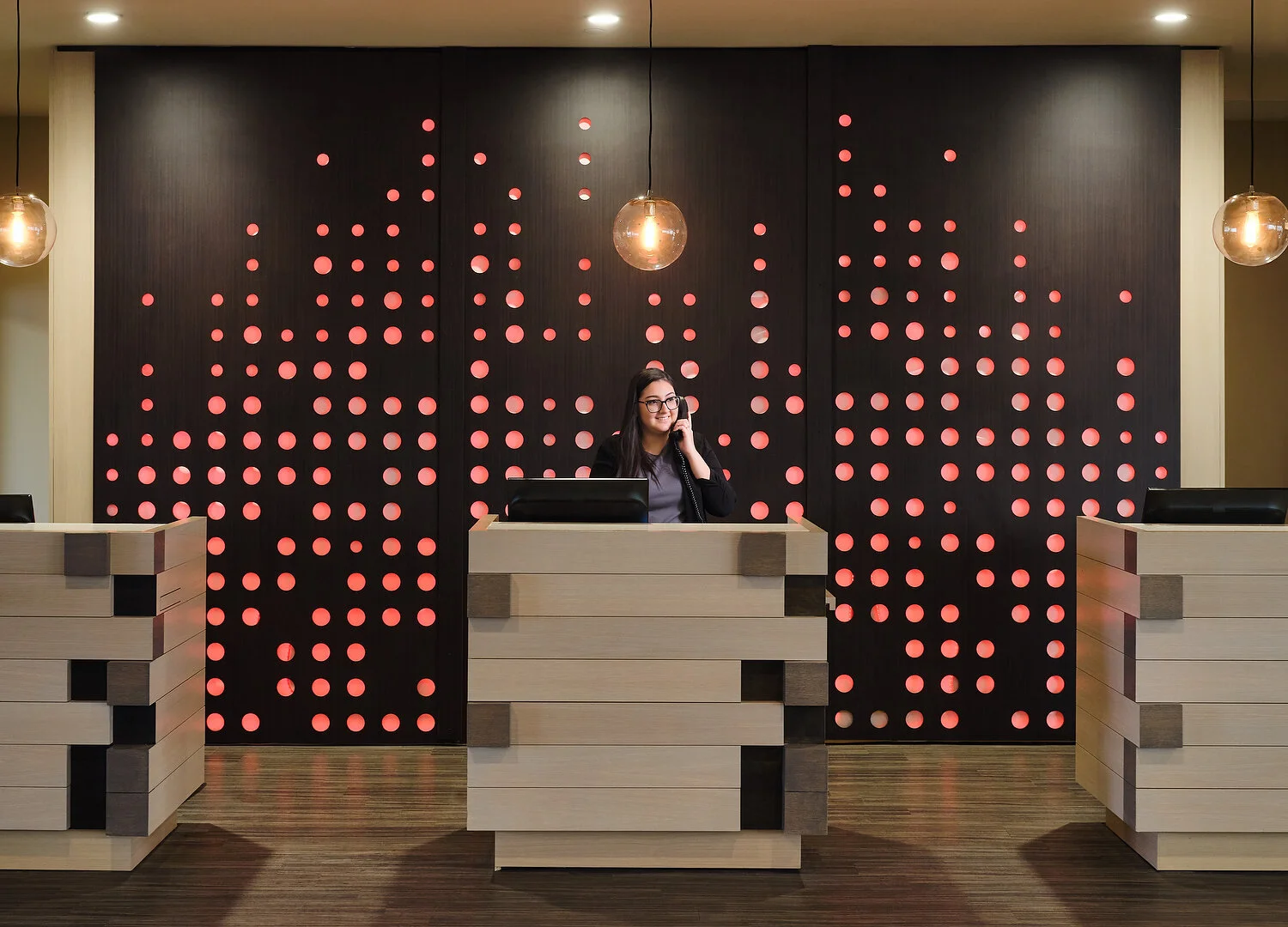 jackson front desk with associateAAA.JPG