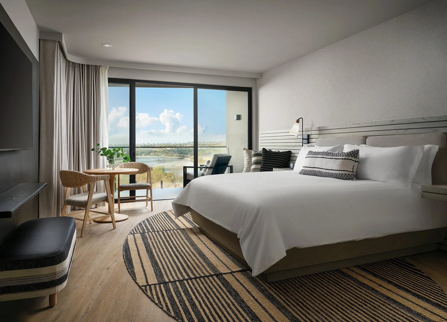 Alila lagoon view king.JPG