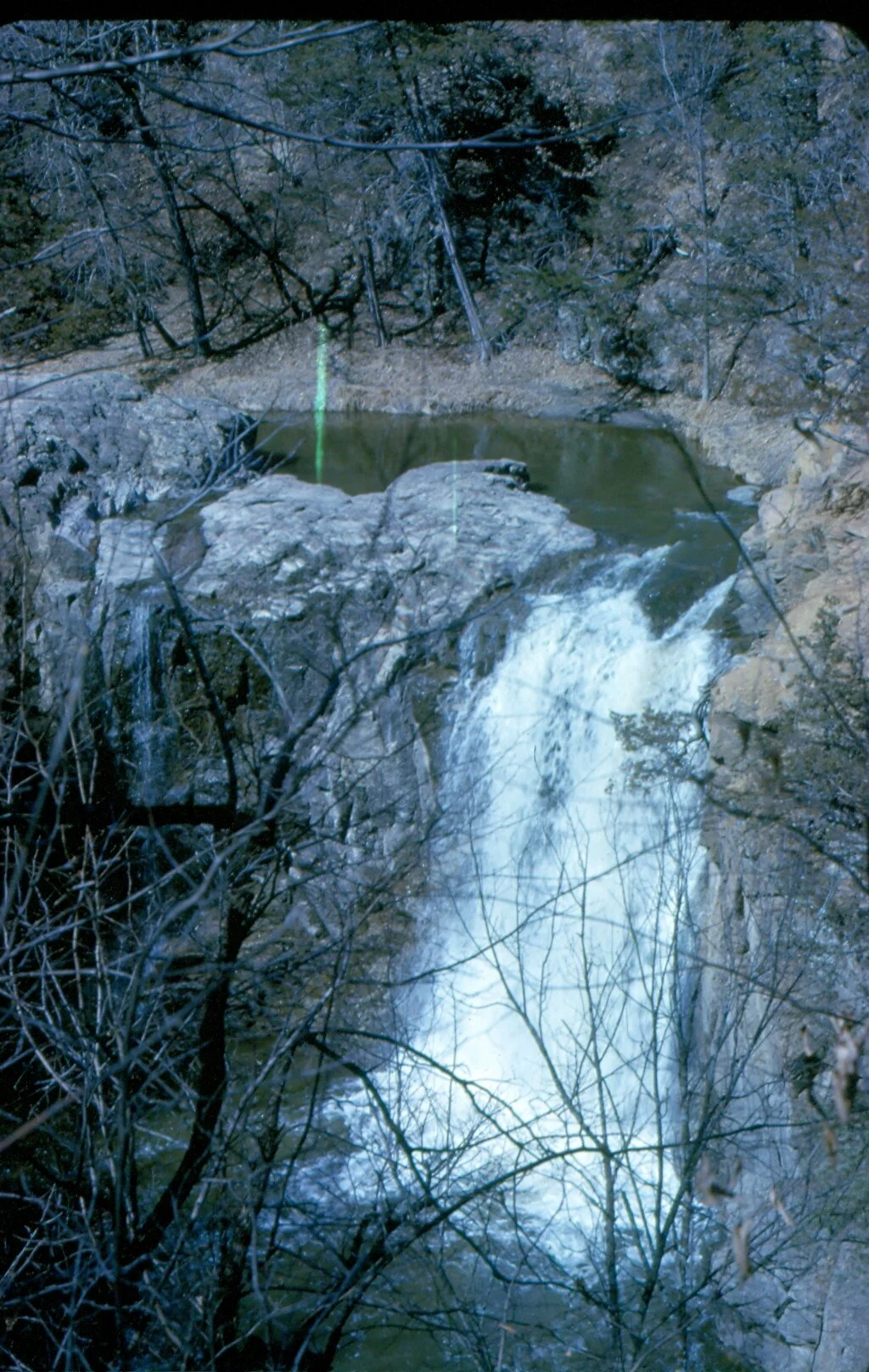 T01_084.jpg