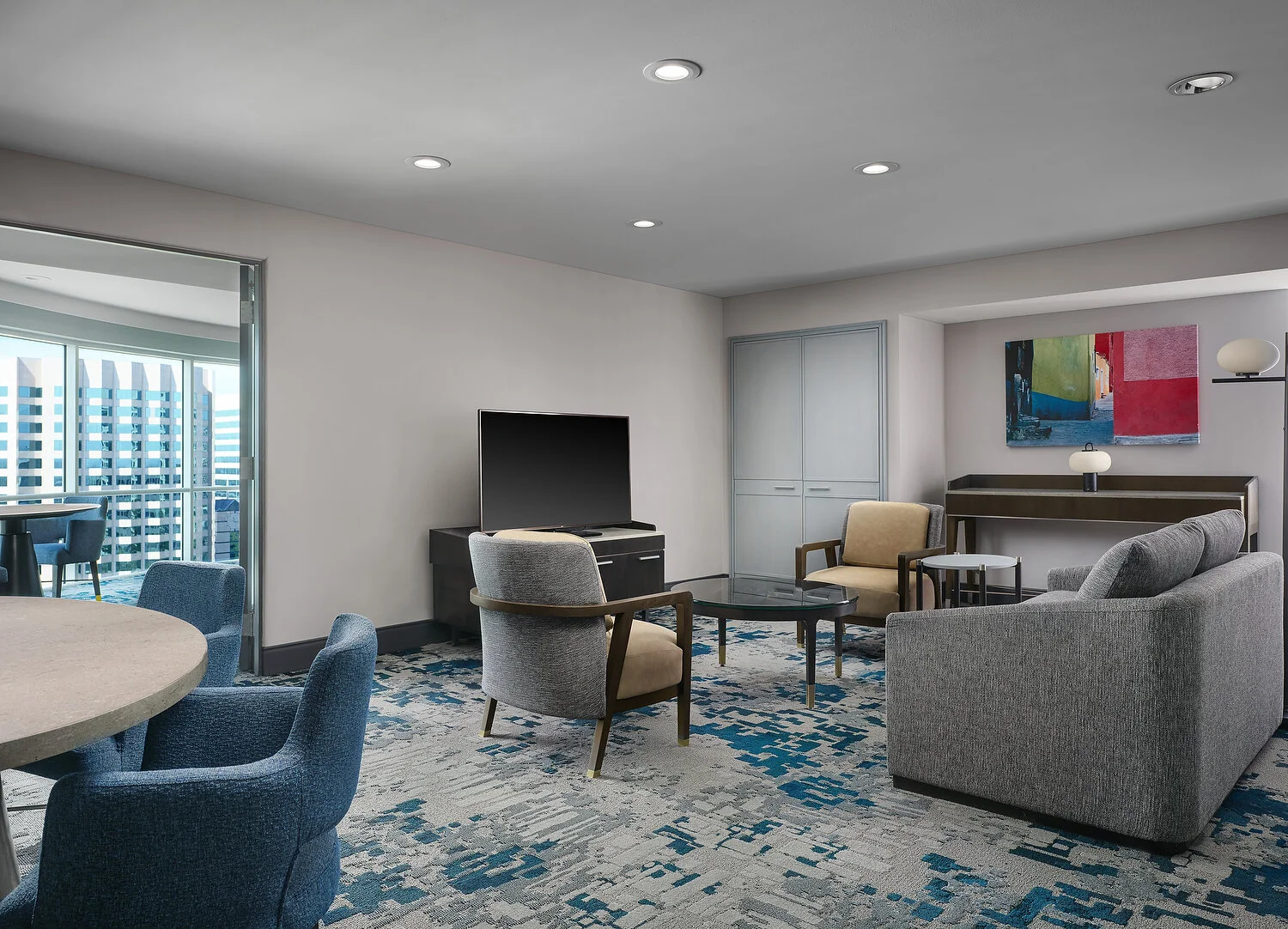 San Jose Hilton 1526 suite living room.JPEG