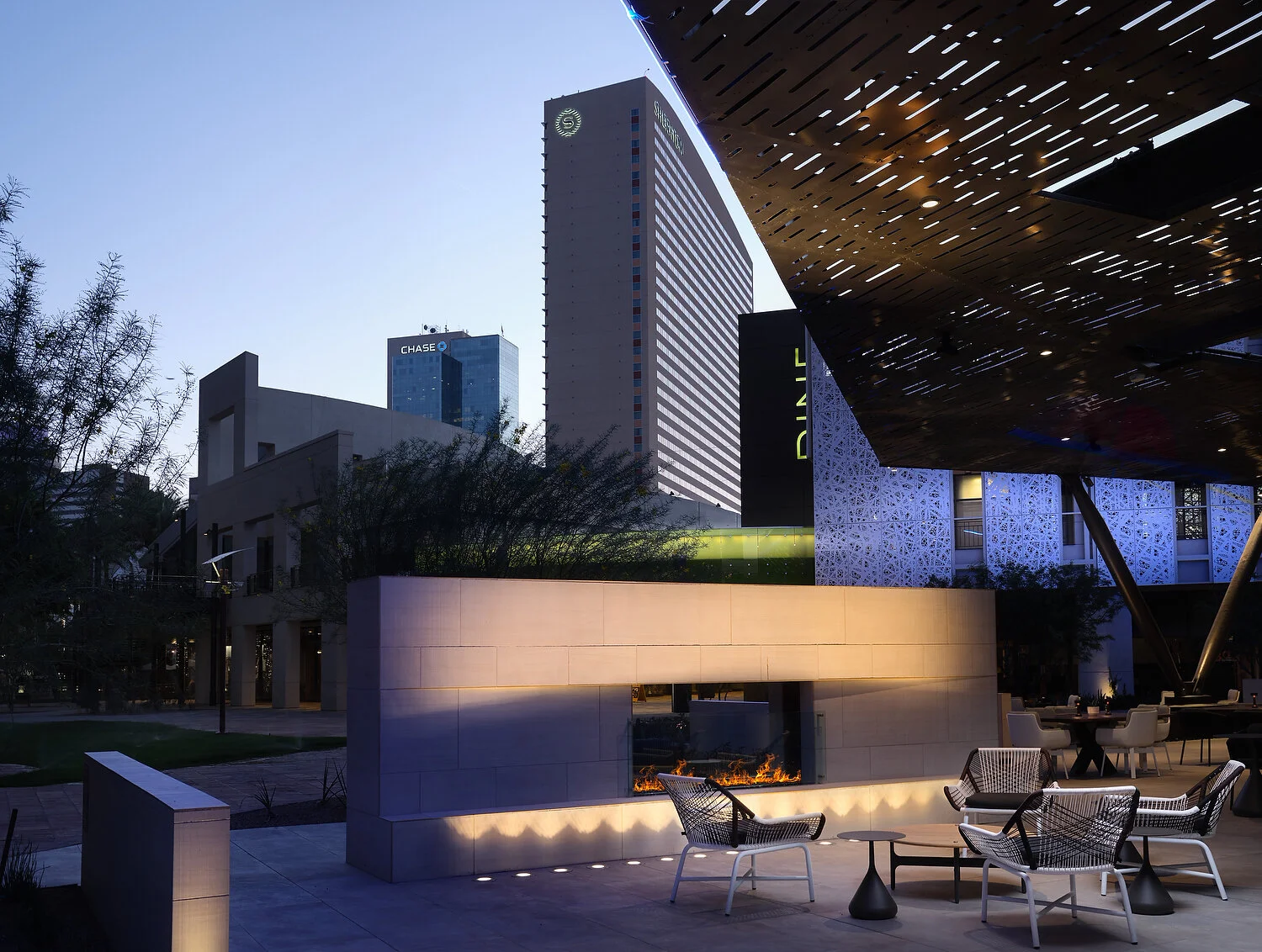 AC hotel phoenix firepit duskA.JPG