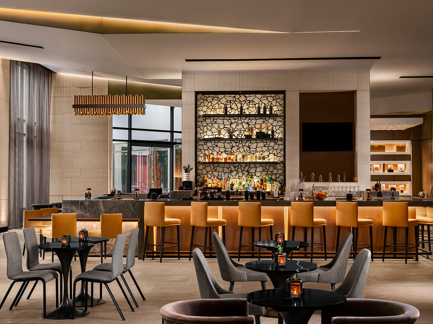 RB_Hotel_Bar_02a.JPG