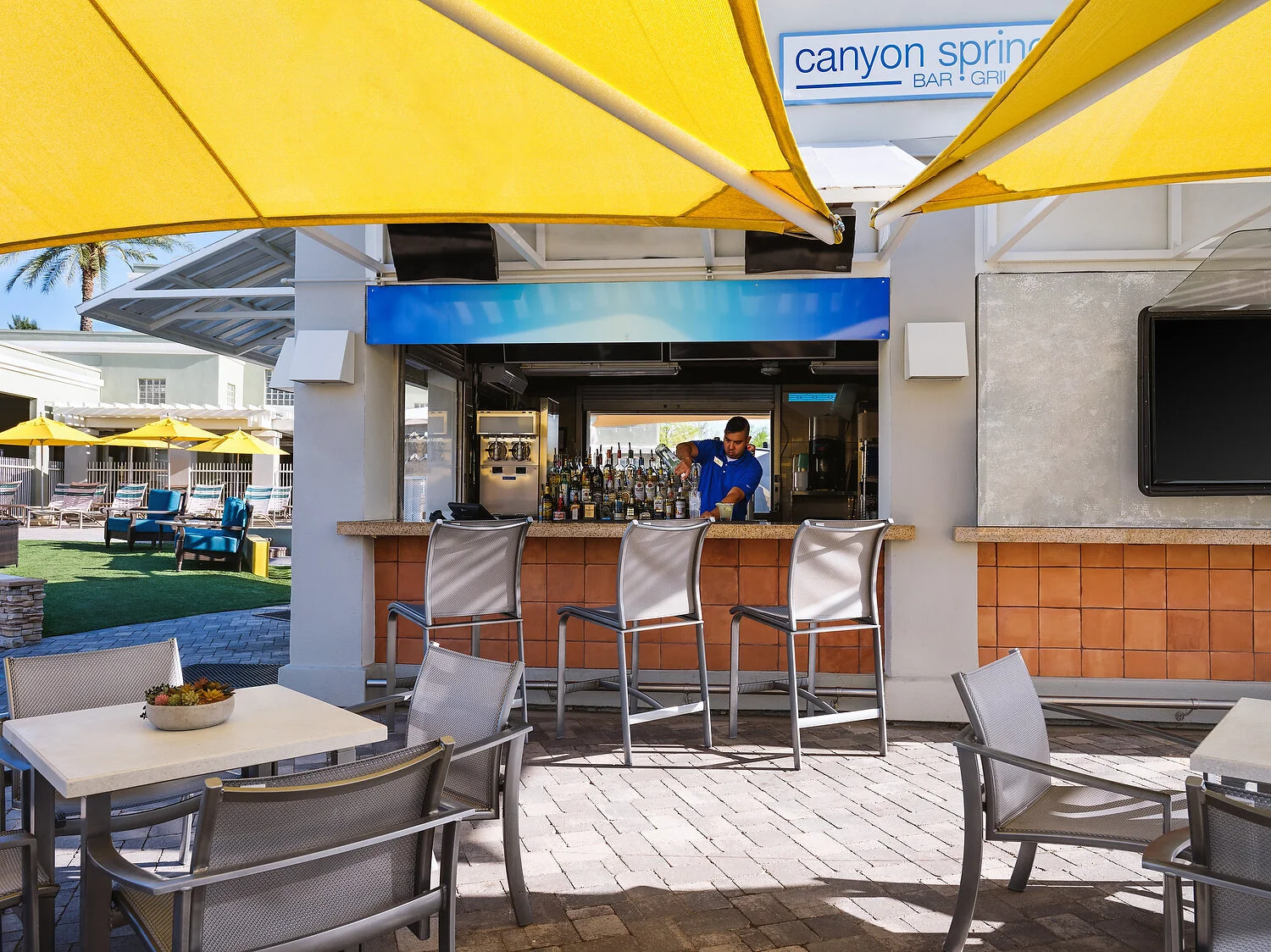 Canyon Villas bar and grillA.JPEG