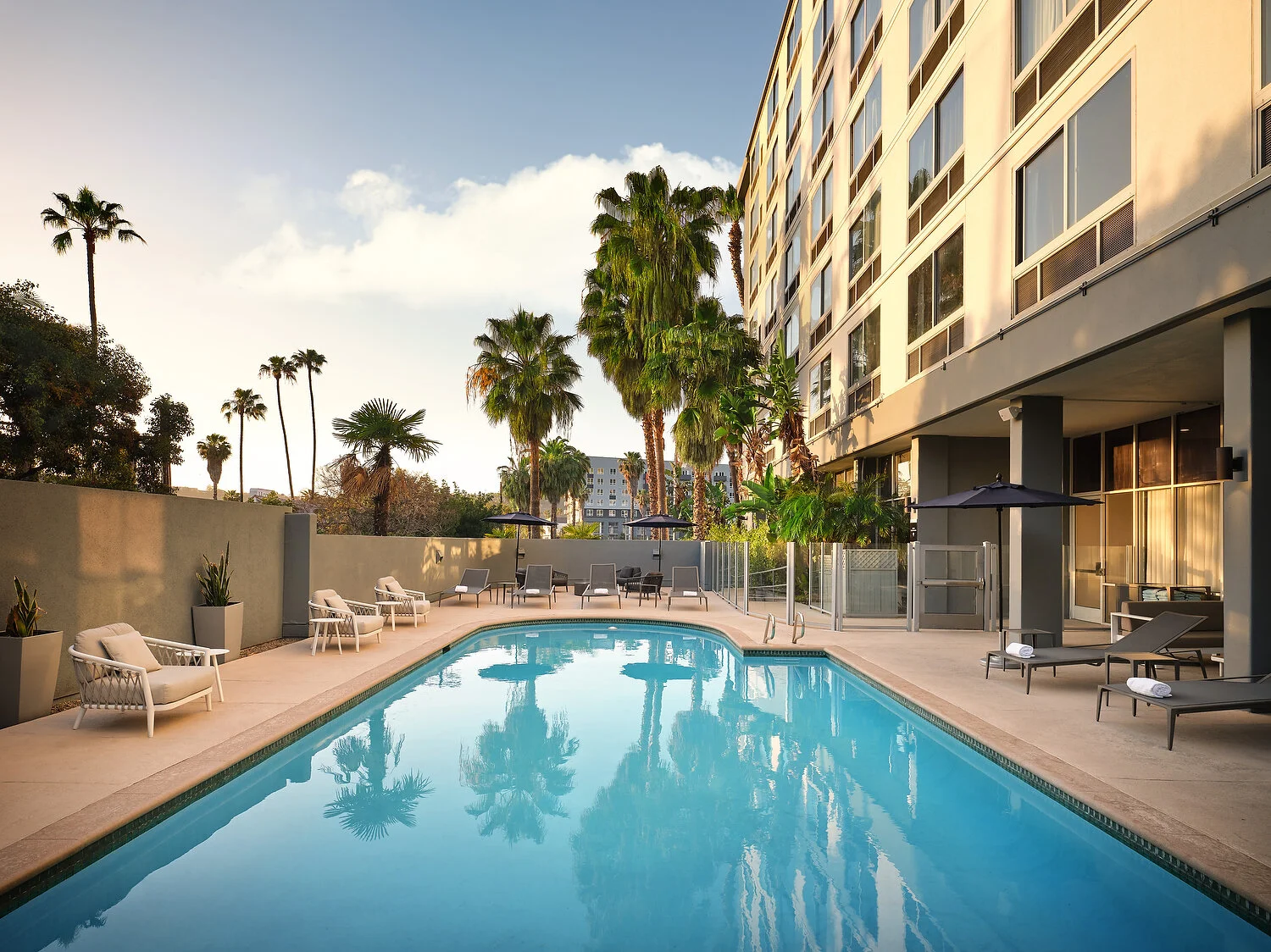 San Diego Courtyard daytime poolaa2 1.JPEG