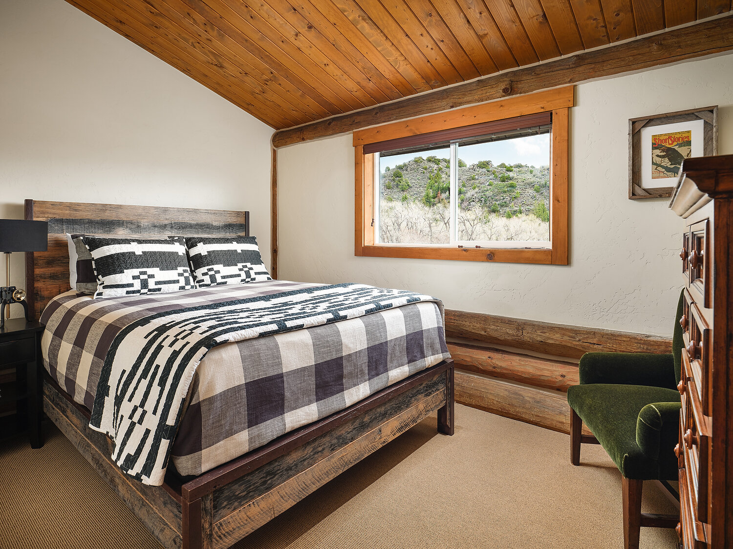 Wyoming Brooky bedroom upstairsA.JPEG
