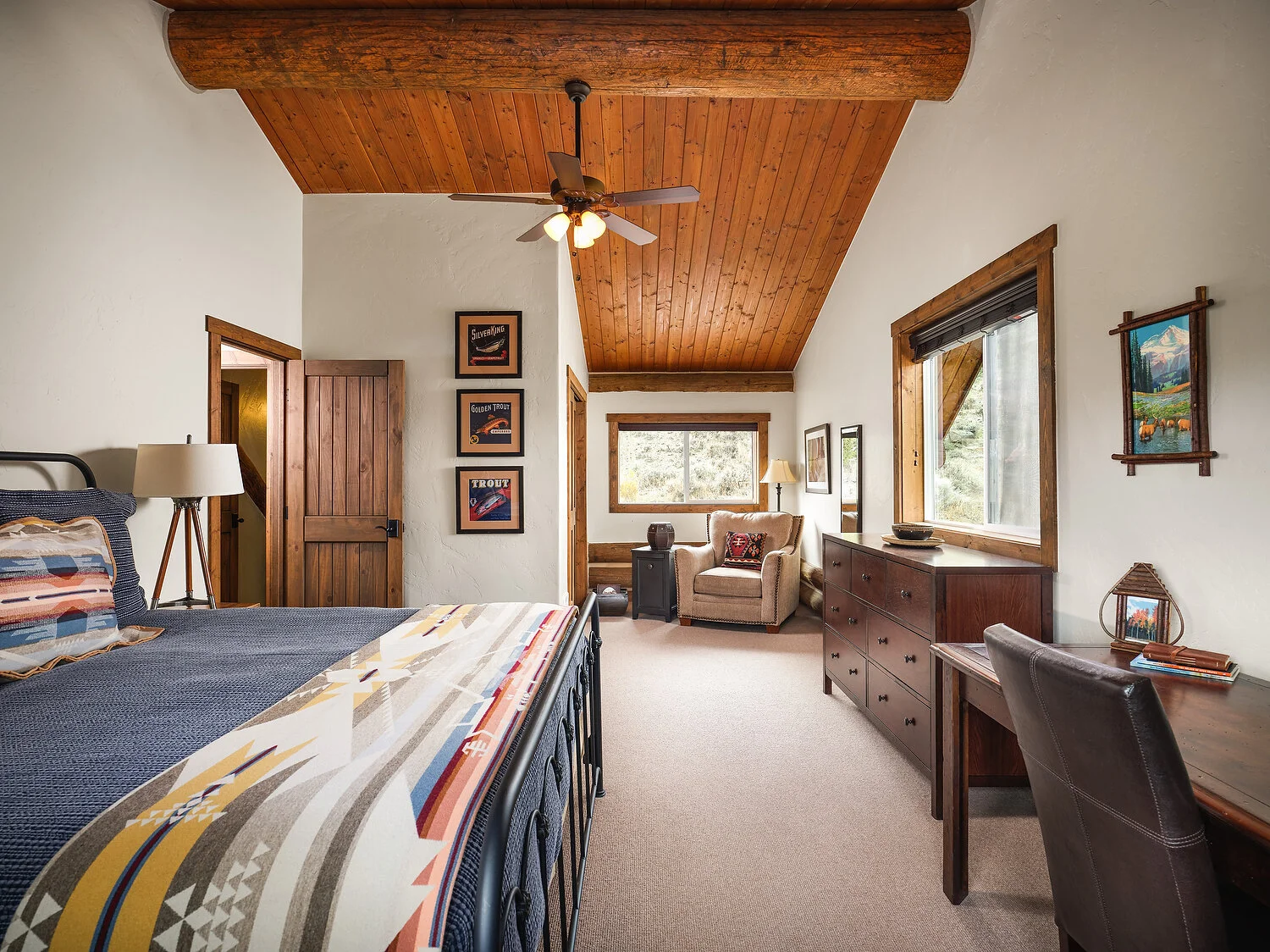 Wyoming Kokanee bedroomA.JPEG