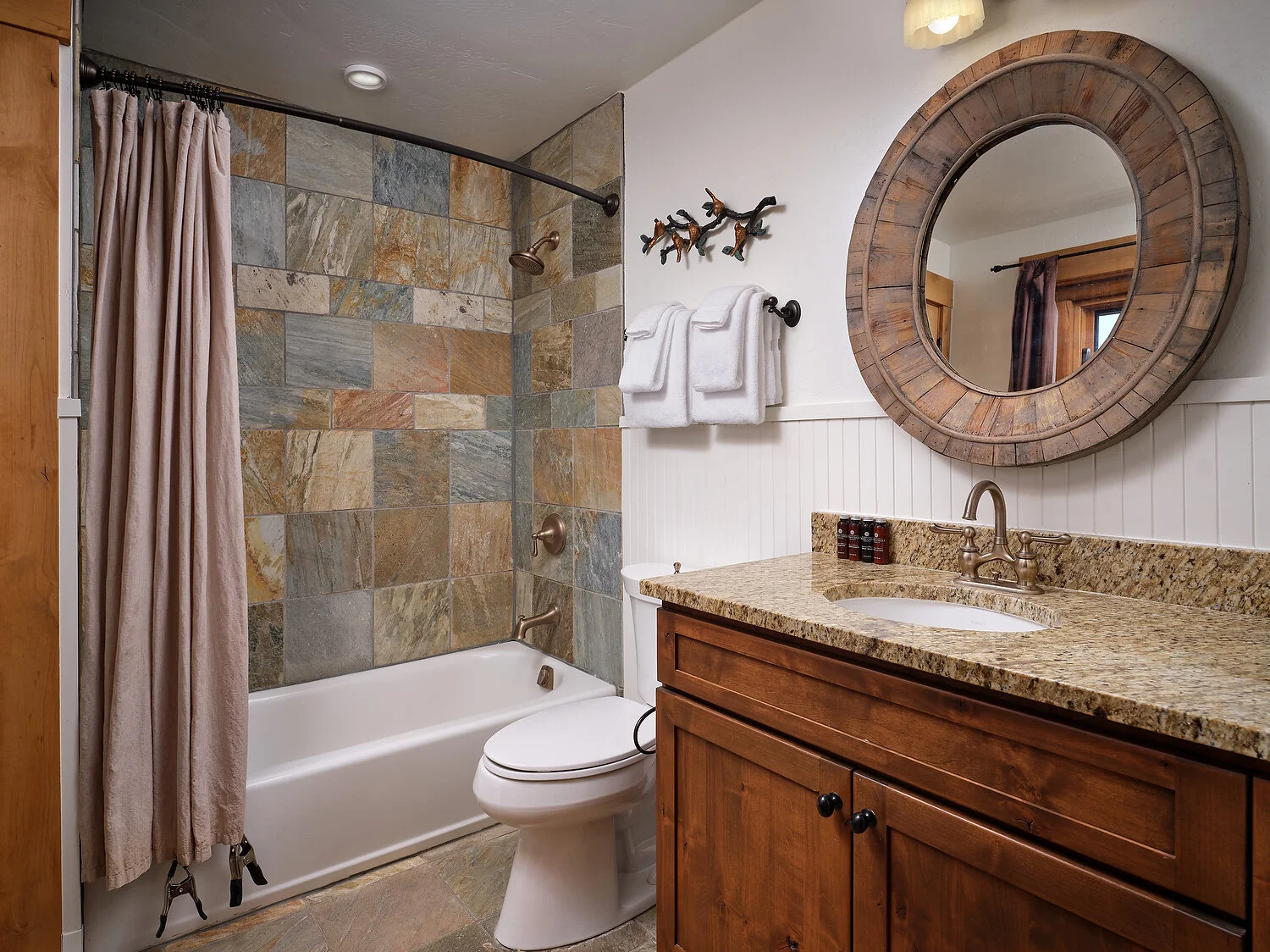 Wyoming Meadowlark bathroom.JPEG