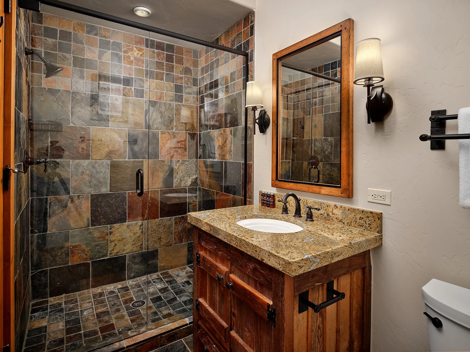 Wyoming Lodge bathroom.JPEG