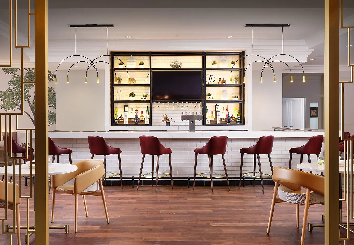 Westin bar straight on (1).JPG