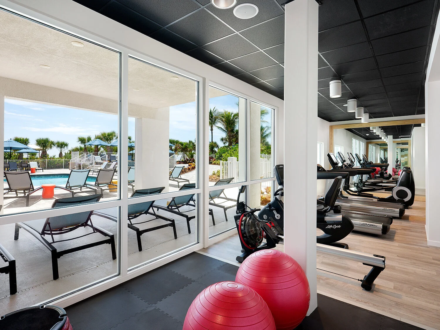 Cocoa Beach Doubletree fitness center with view 9A.JPEG