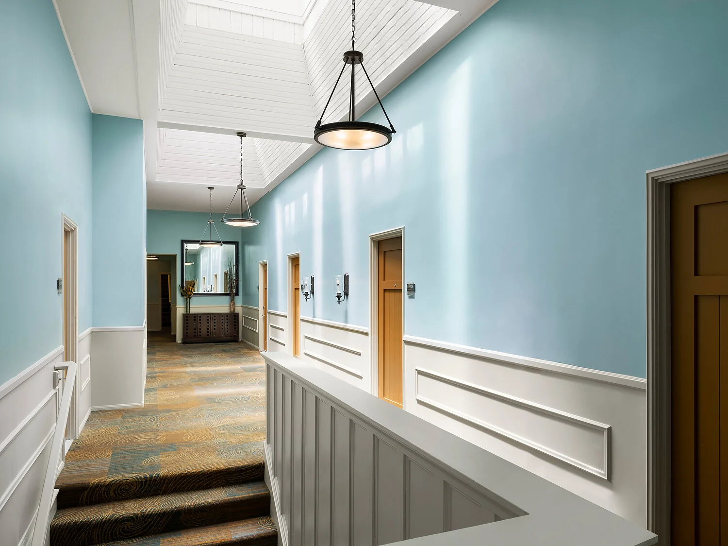 Catalina Inn third floor landing horizontal 441A.JPEG