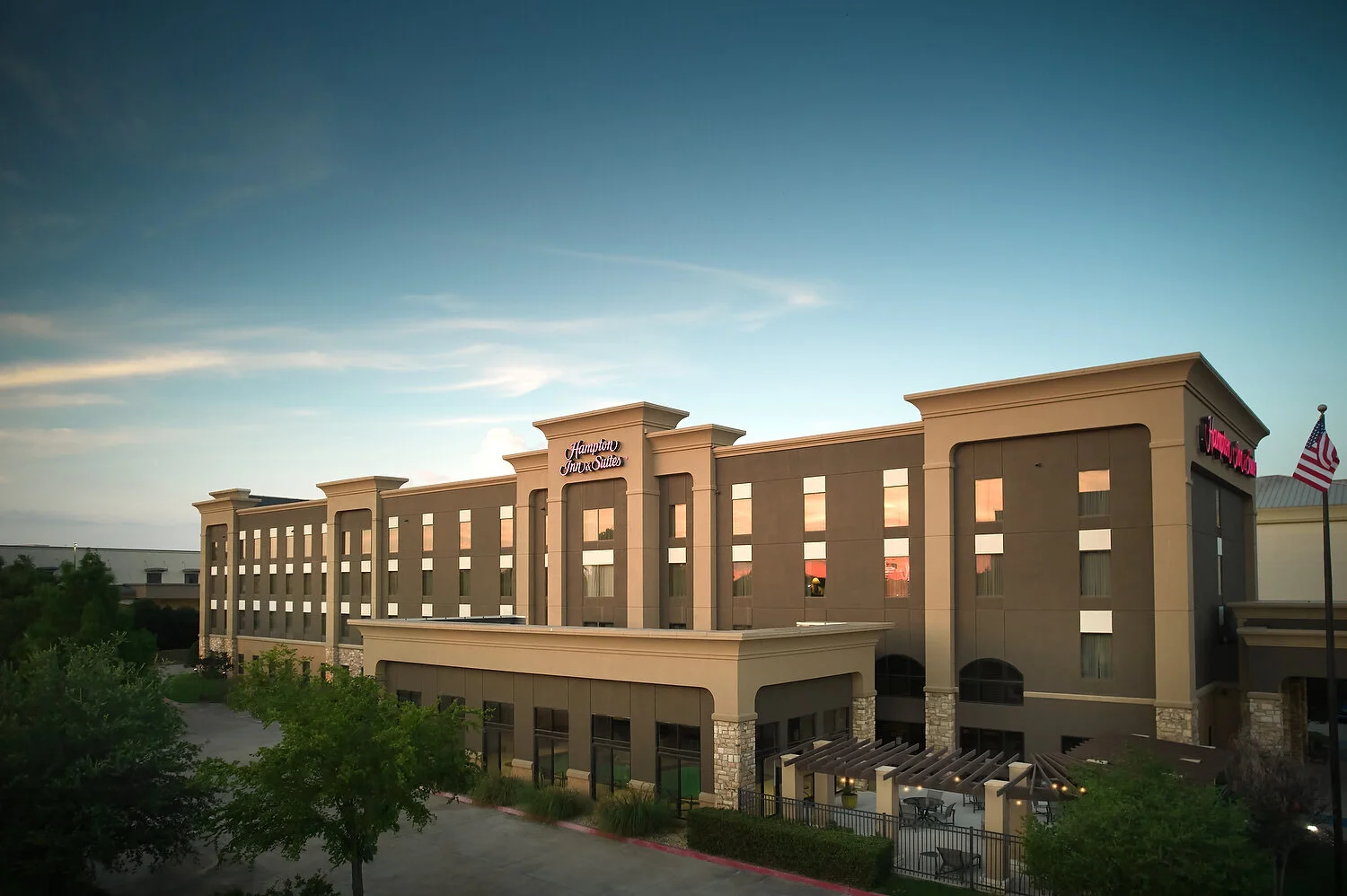 Hampton Inn exterior dusk 2 (1)-add light flare.JPEG