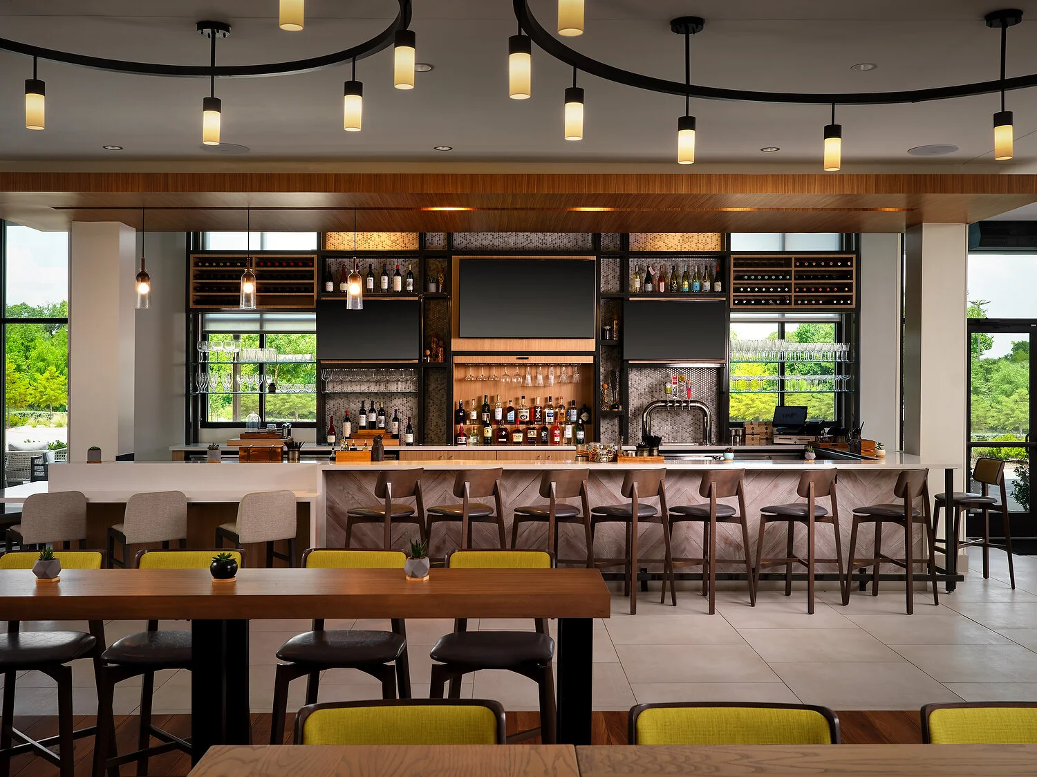 Grapevine HGI bar straight on-PATH.JPEG