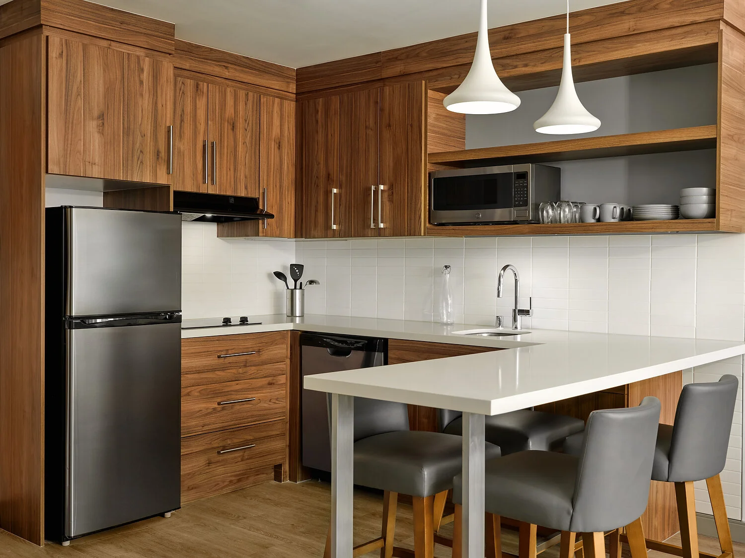 Anaheim Element 1 bedroom suite kitchenA.JPEG