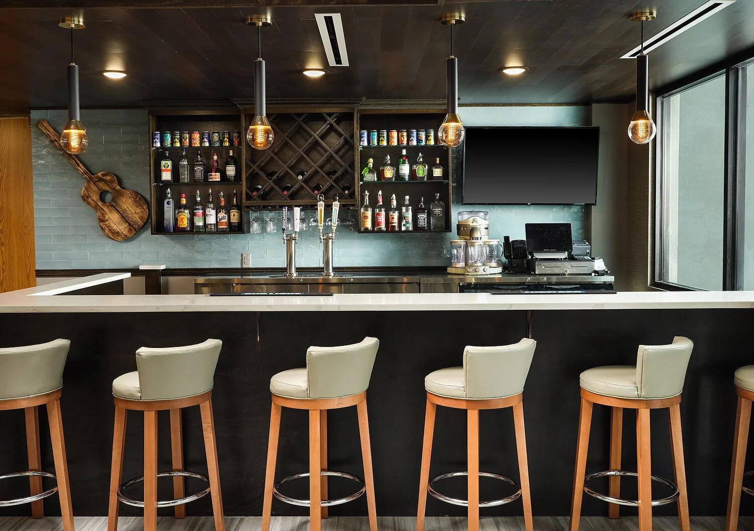 Radisson bar straight onA.JPEG