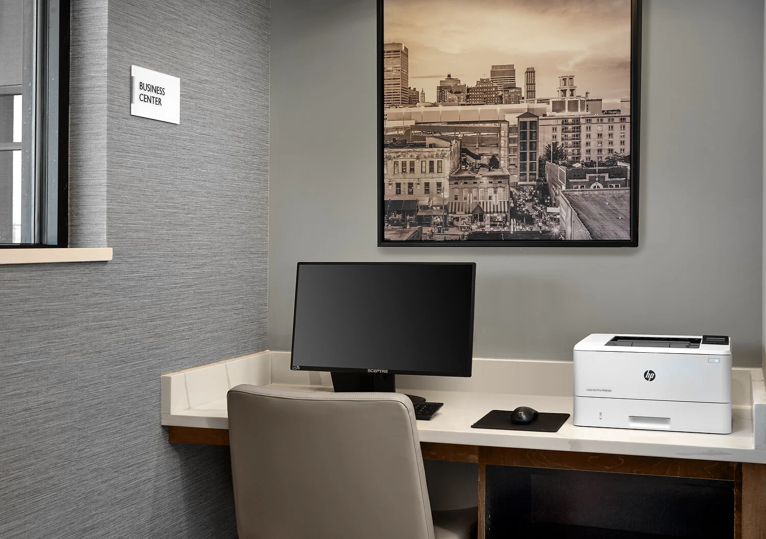 Radisson business centerA.JPEG