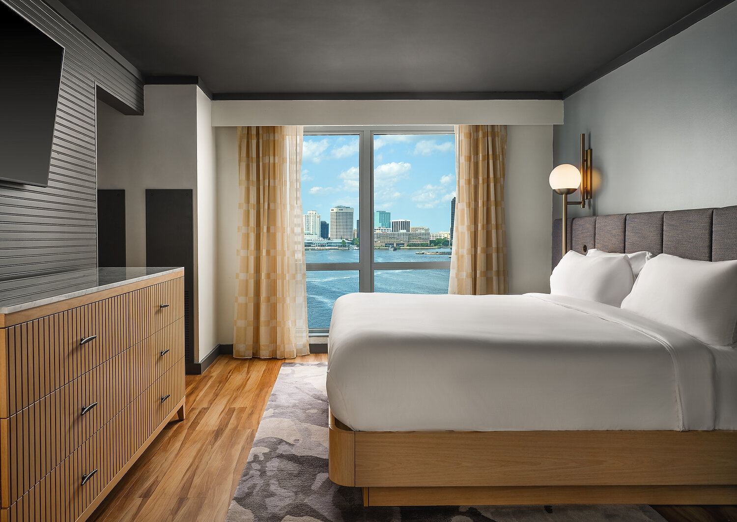 Renaissance Portsmouth 515 bedroomA.JPEG