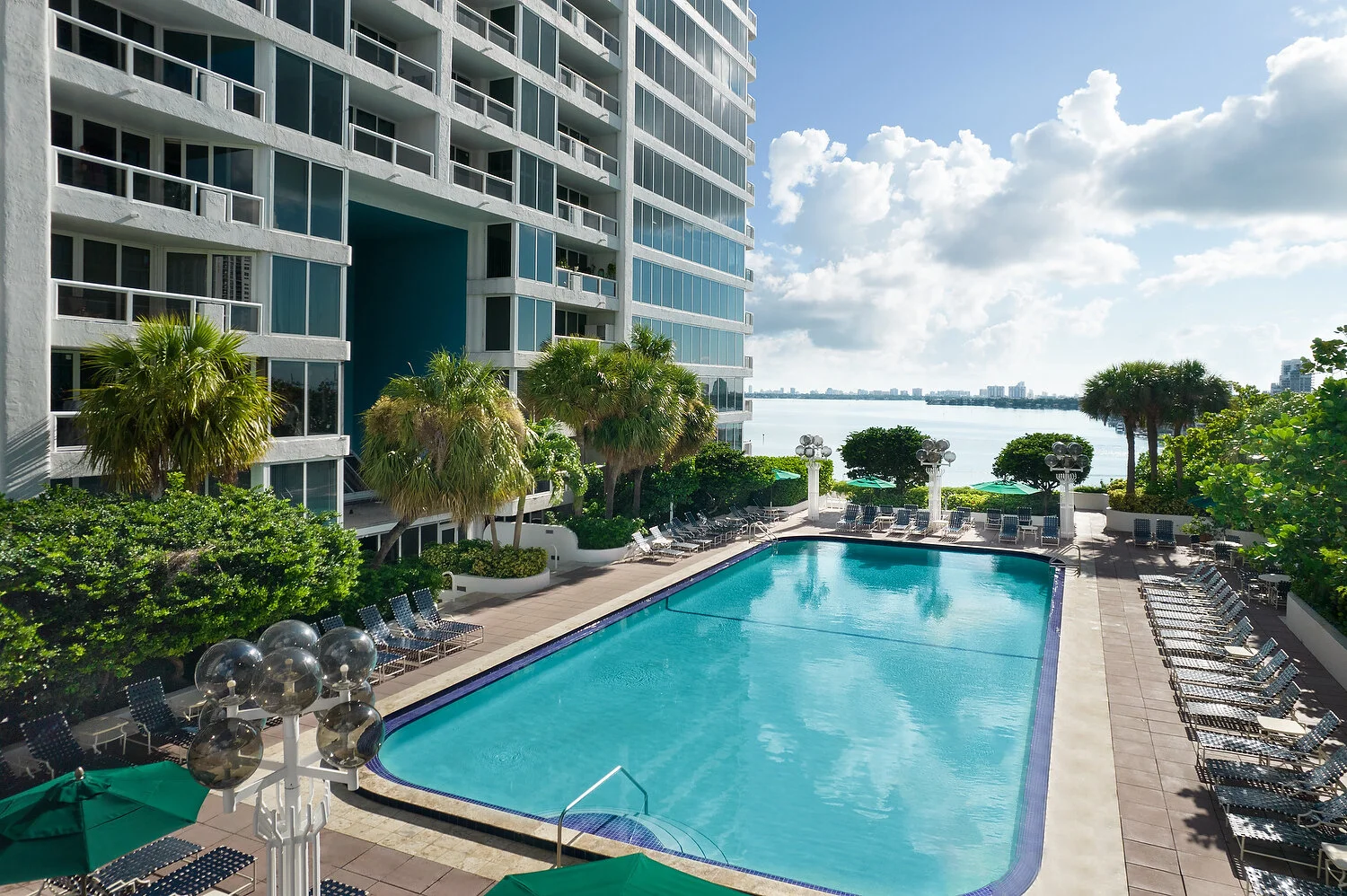 Miami Doubletree pool 25A.JPEG