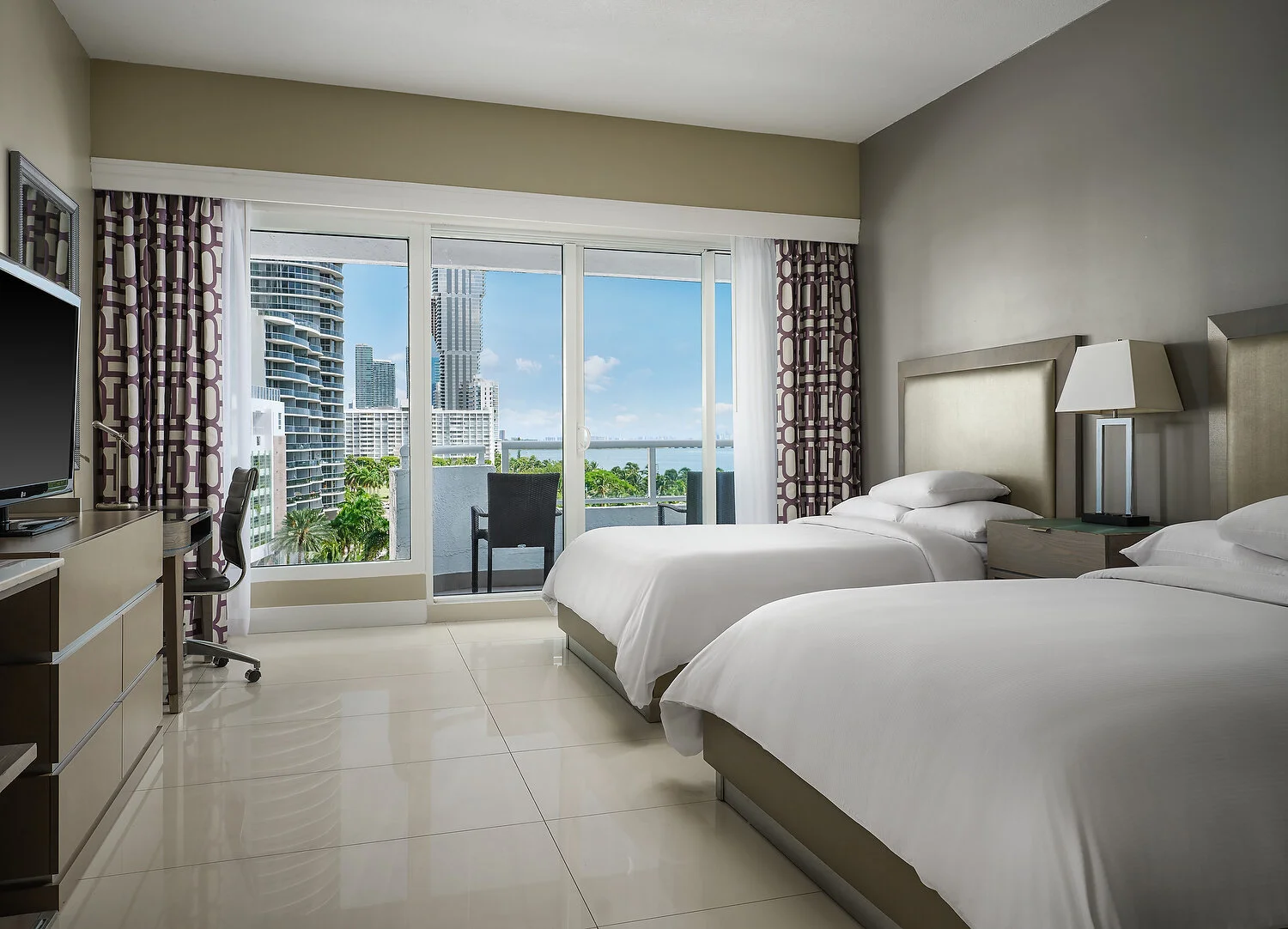 Miami Hilton 936.JPEG