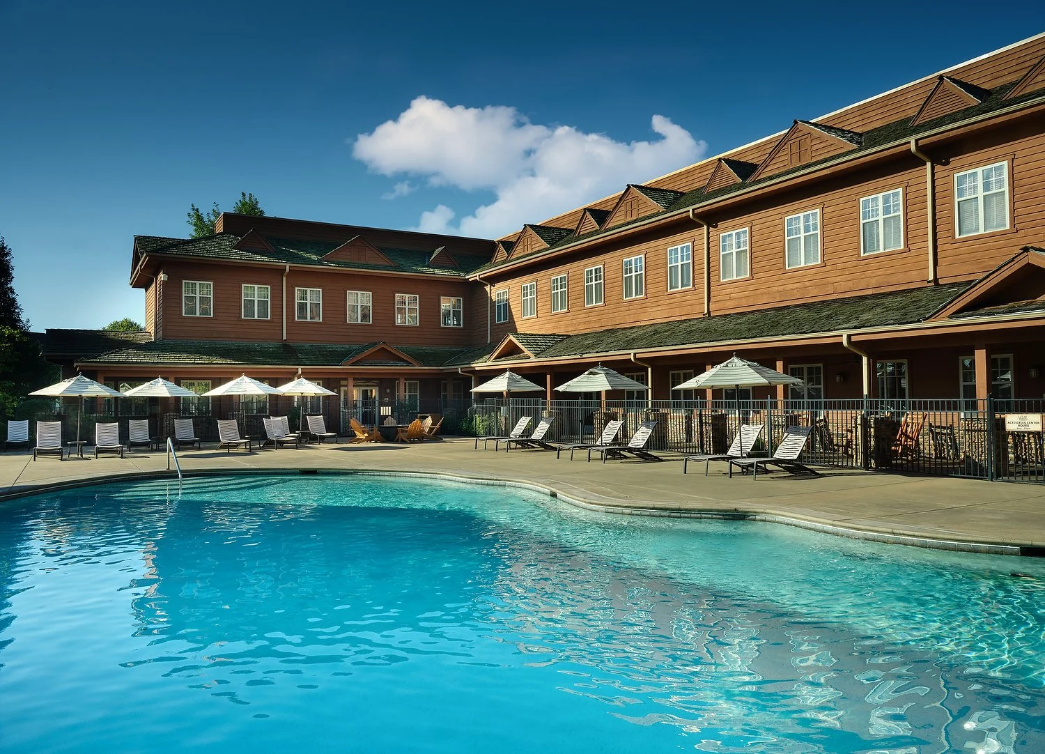 Branson pool alt copy.JPG